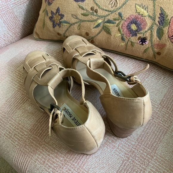 Steve Madden Heels - Picture 2 of 6